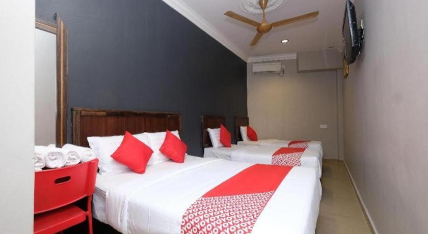 Oyo 1190 Nice Stay Hotel Raub Exterior foto